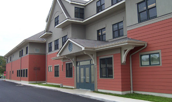 _0000s_0001_Programs_EmergencyShelter.jpg